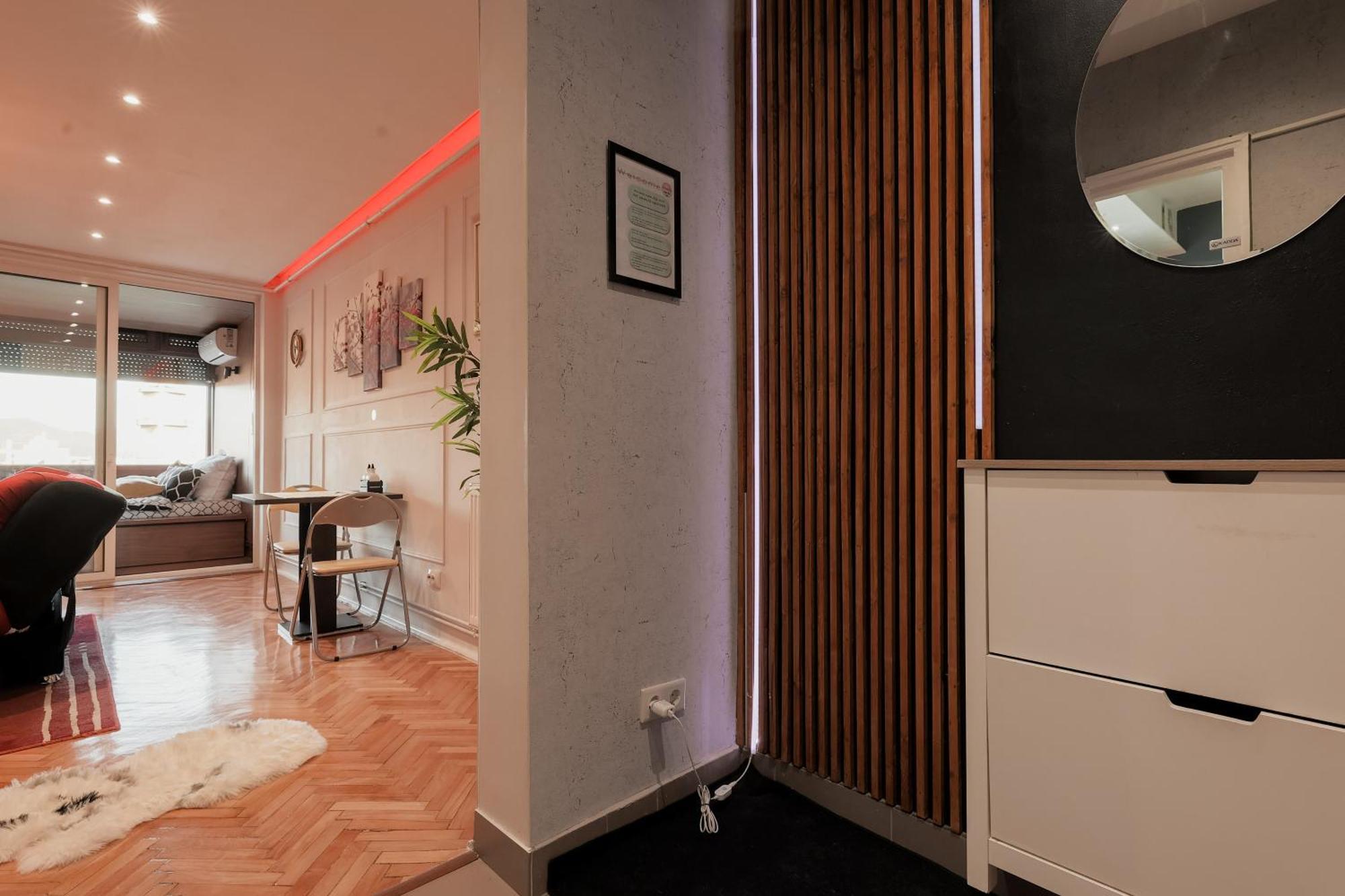 Eagle'S Nest By Short-Stay Baia Mare Buitenkant foto